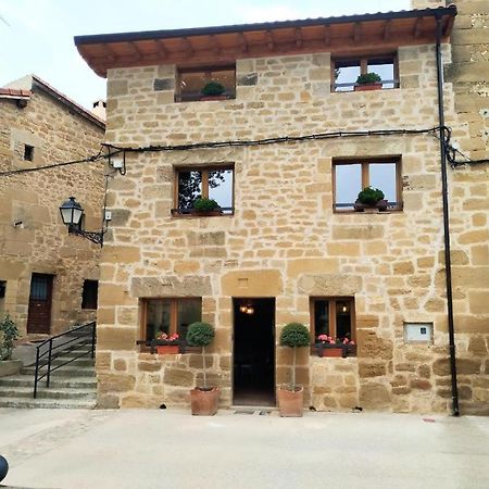 La Casa De Las Tinas Сахасарра Экстерьер фото